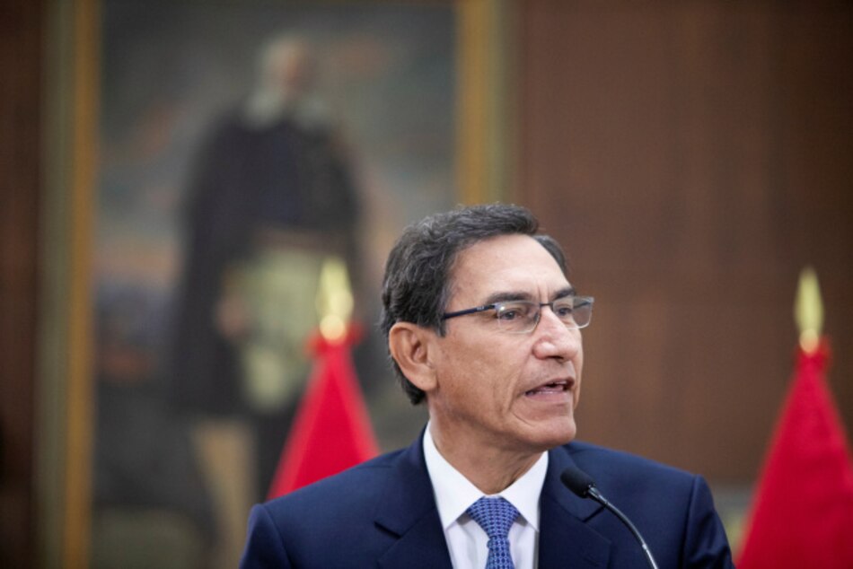 El expresidente Martín Vizcarra podrá inscribir a su partido político en Perú, pero no liderarlo