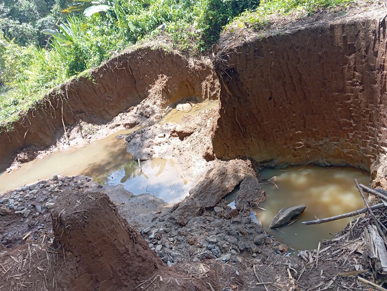 Restos de oro, motobombas y ocho campamentos: lo que encontraron las autoridades en operativo contra la minería ilegal