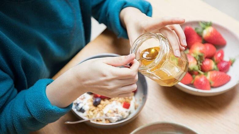 Los secretos químicos de la miel que la hacen perdurable y resistente a las bacterias