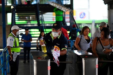 Guatemala confirma primer caso de Covid-19 y anuncia nuevas restricciones
