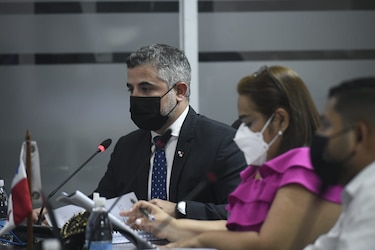 MEF recorta en $916 millones aspiraciones del MOP para 2022