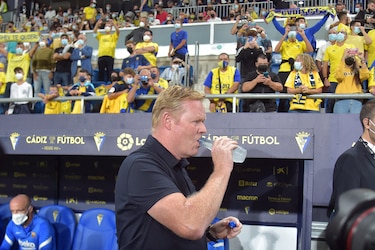 ‘Estoy harto de tener que defenderme a mí mismo’, afirma Ronald Koeman