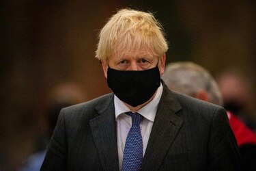 Boris Johnson, a punto de anunciar el reconfinamiento de Inglaterra