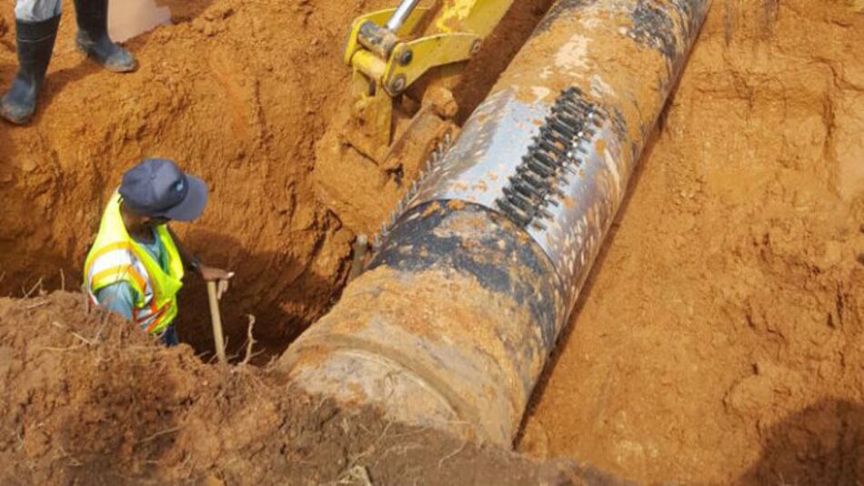 Idaan repara tubería en Arraiján; suministro de agua se restablecerá