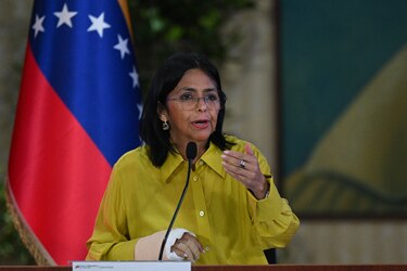 Trump advierte a Delcy Rodríguez que si no actúa bien acabará peor que Nicolás Maduro