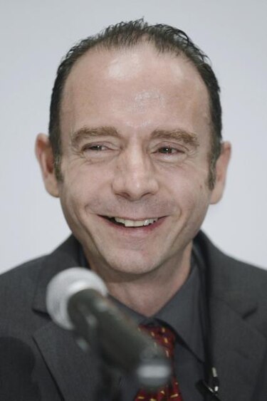 Científicos buscan replicar terapia que curó del VIH al 'paciente de Berlín'