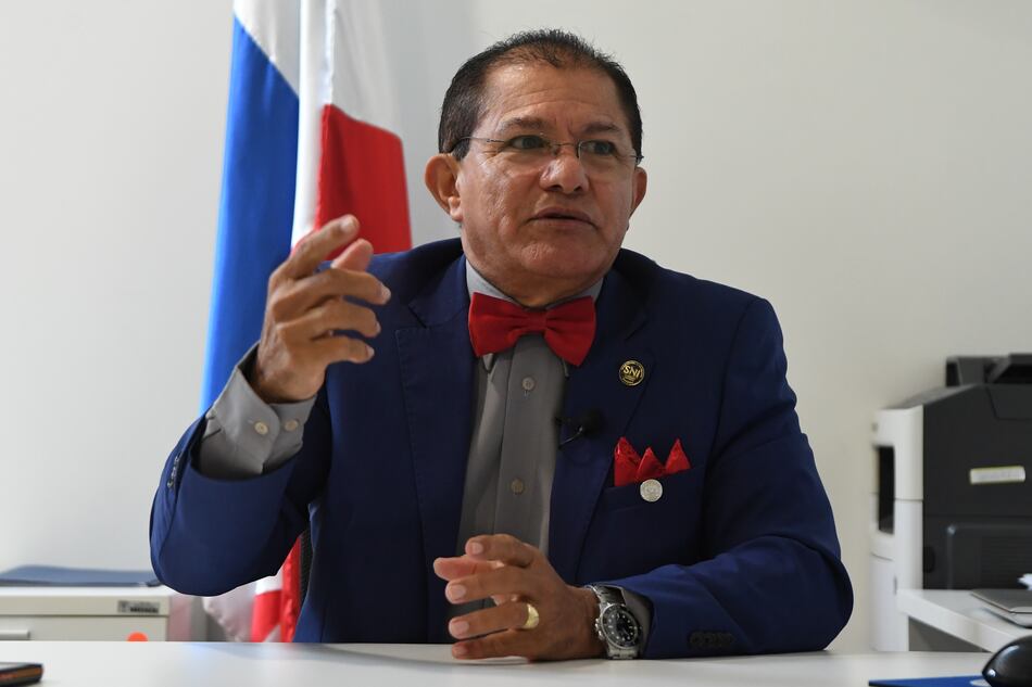 Falta de médicos especialistas: cardiólogos y anestesiólogos, los más necesitados