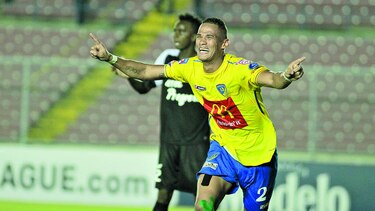 Chorrillo y Árabe calientan motores