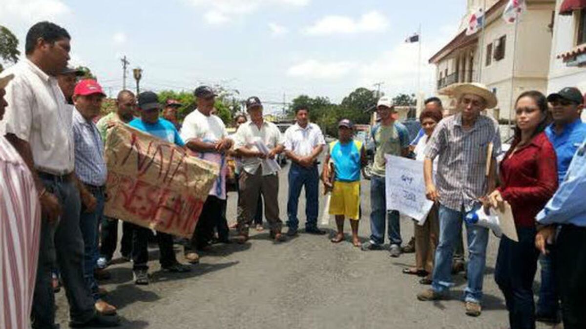 Productores realizan caravana en Chiriquí