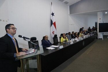Los bomberos buscan disponer del 20% de los fondos de un fideicomiso de $186 millones