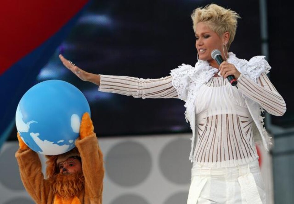 Xuxa cumple 50 años disfrutando del éxito en Brasil
