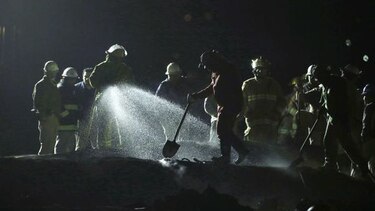 Sube la cifra de víctimas por estallido de oleoducto en México