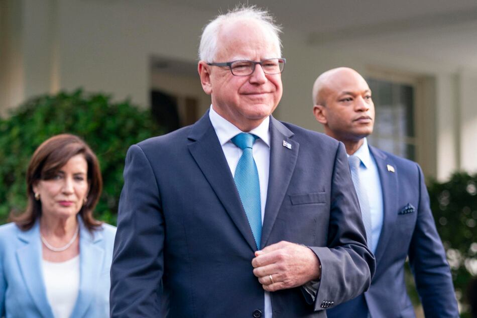 El gobernador de Minesota, Tim Walz, será candidato a vicepresidente de Harris, según CNN