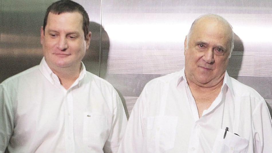 Juez concede fianza de $100 mil a Ricardo Calvo en caso de la Caja de Ahorros