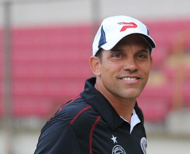 Mike Stump es suspendido por ocho partidos