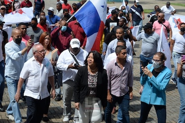 Hoy cierra el registro de los aspirantes a cargos por la libre postulación; Gordón y Arrocha acuden al Tribunal Electoral