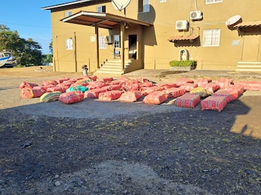 Decomisan más de una tonelada de droga en aguas de Veraguas