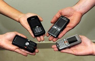 Gobierno de EU bloquea planes de AT&T para compra de T-Mobile