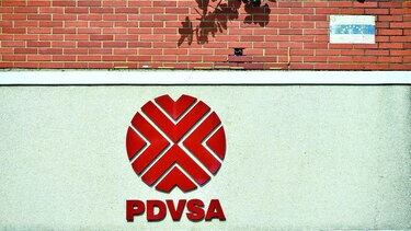 Pdvsa firma financiamiento