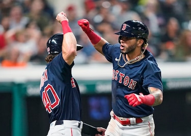 Jonathan Araúz se convierte en el grandes ligas panameño 24 en jugar el Béisbol Mayor