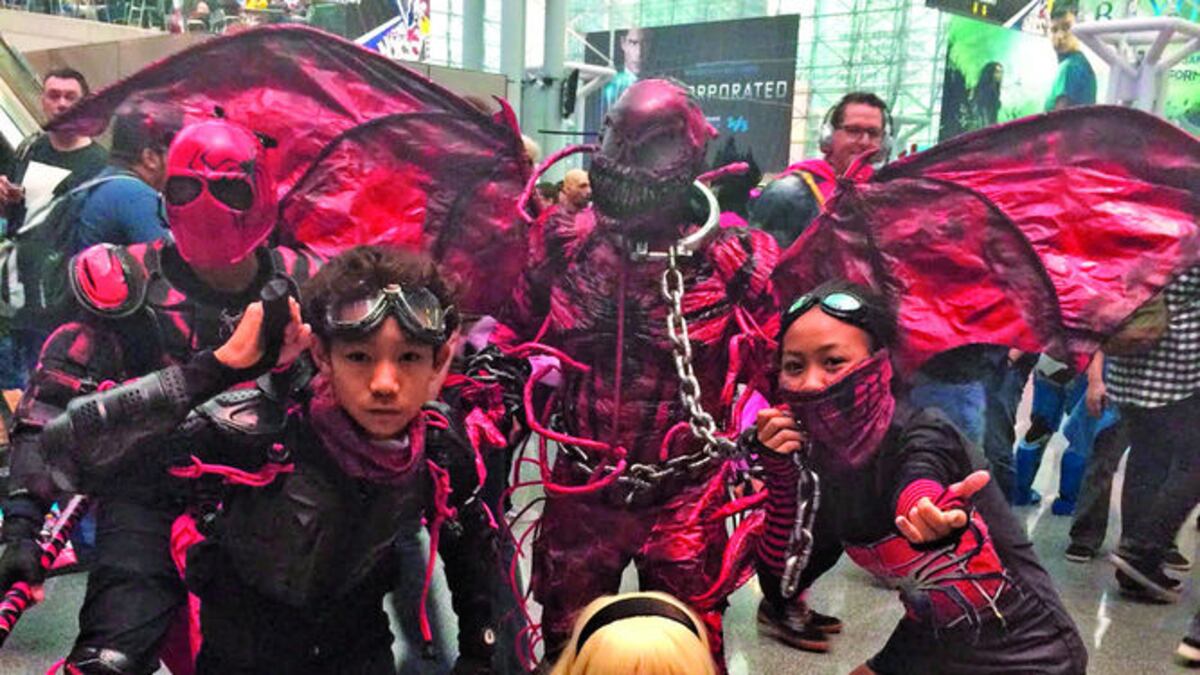 Actividades como el Comic Con permiten que las personas dejen volar su imaginación a la hora de colocarse un disfraz de su personaje favorito.