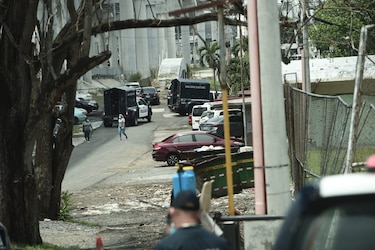 Policía controla motín en cárcel de mujeres