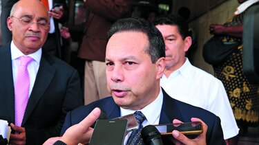 Ariel Alvarado mete un gol a la fiscalía