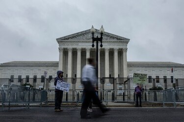 Corte Suprema de Estados Unidos reafirma derecho a portar armas en público
