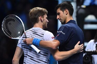Novak Djokovic logra tercera victoria al hilo en Copa Masters