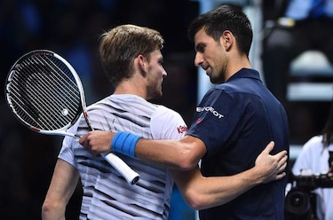 Novak Djokovic logra tercera victoria al hilo en Copa Masters