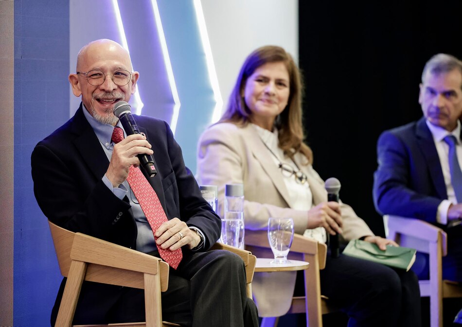 Roche impulsa movimiento en América Latina para priorizar salud como motor de desarrollo