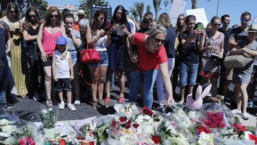 François Hollande: Muchos extranjeros entre las víctimas del atentado de Niza