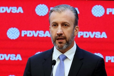 Venezuela distribuirá gasolina por número de matrícula ante la grave escasez