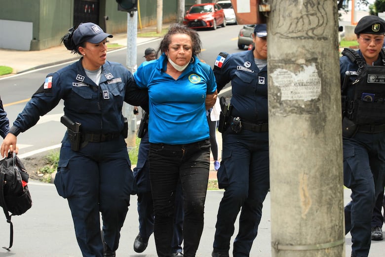 ¿Se cansarán los docentes de protestar sin salario? Mulino tomará decisiones el lunes