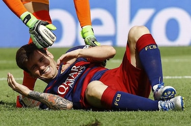 Messi estará de baja unos dos meses por rotura de ligamento en la rodilla izquierda
