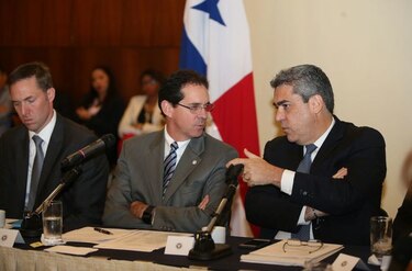 Gobierno prorrogará automáticamente registros sanitarios que están por vencer