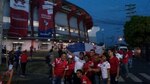 La marea tricolor se toma al Rommel Fernández