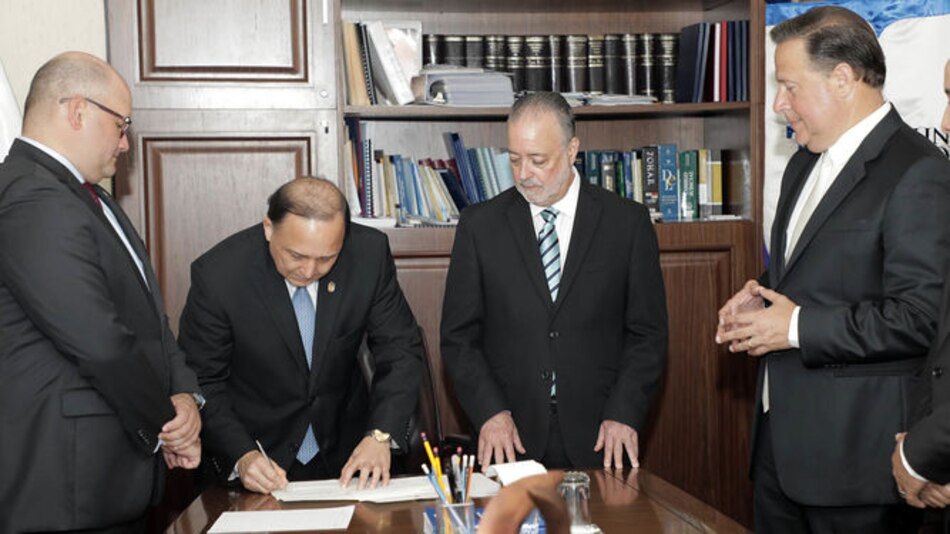 TE analizará la propuesta de Varela para incluir una papeleta sobre reformas constitucionales