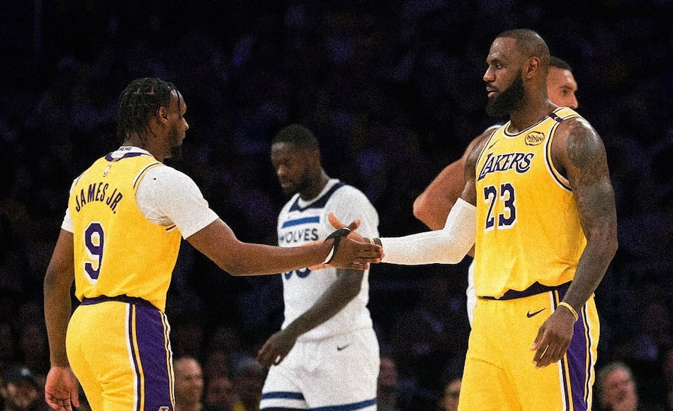 LeBron y Bronny James hacen historia como el primer dúo padre-hijo en jugar en la NBA
