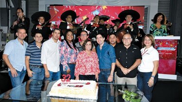 Súper 99 festeja sus 32 años en sus sucursales a nivel nacional