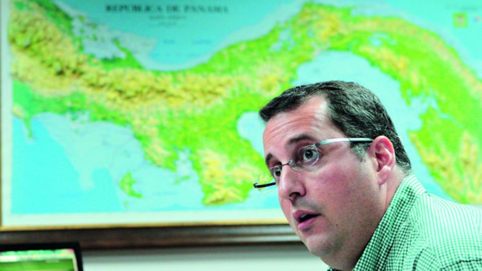 Oduber recibió amenazas de muerte por tierras