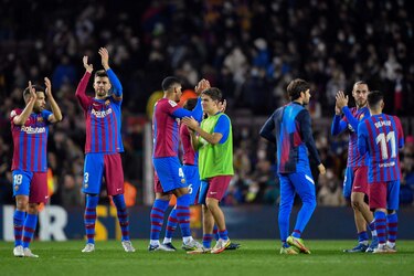 Xavi se estrena en el Barça con un sufrido triunfo ante el Espanyol