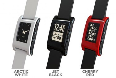 El reloj inteligente Pebble que triunfó en Kickstarter encuentra distribución