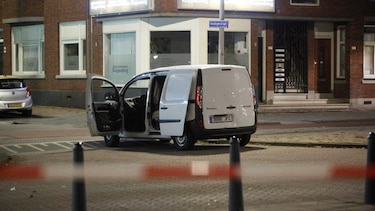 Cancelan concierto de 'rock' en Holanda tras el hallazgo de furgoneta con bombas de gas