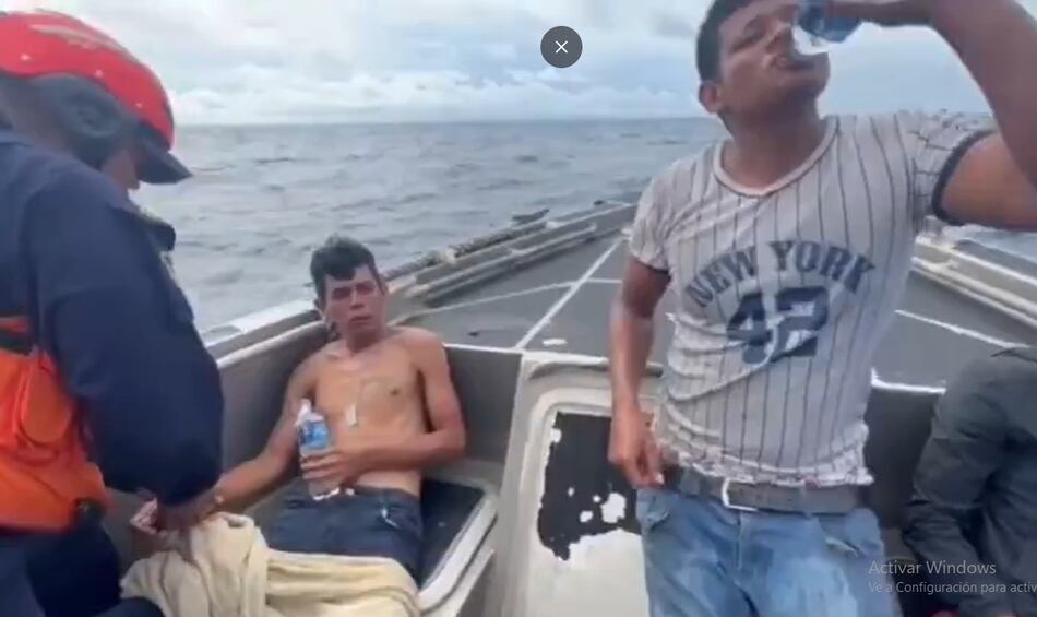 Tres panameños sobreviven a la deriva y son rescatados en el Pacífico colombiano