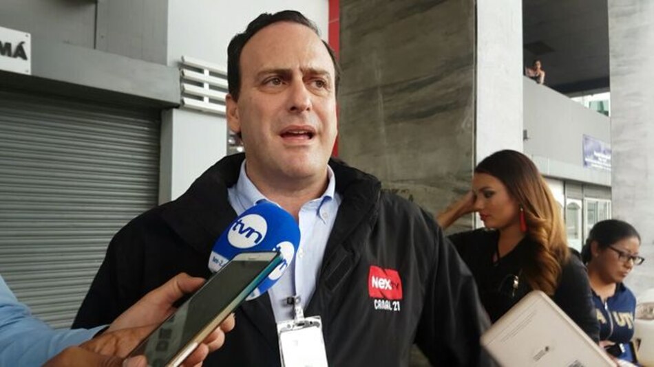 Riccardo Francolini solicita anular la orden de indagarlo, porque viola su fuero electoral