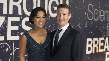 Mark Zuckerberg se tomará dos meses de baja por paternidad