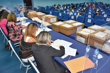 Millonaria licitación de la CSS para la compra de medicamentos