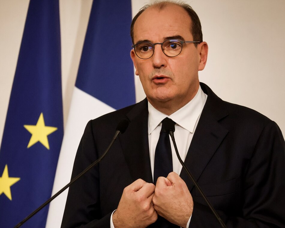 Francia amplía toque de queda por pandemia y afectará a 46 millones de personas