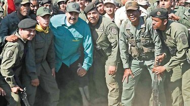 Estados Unidos no descarta ninguna opción contra Venezuela